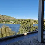 Casa Do Barqueiro Treixadura Сasa de vacaciones Castrelo de Mino